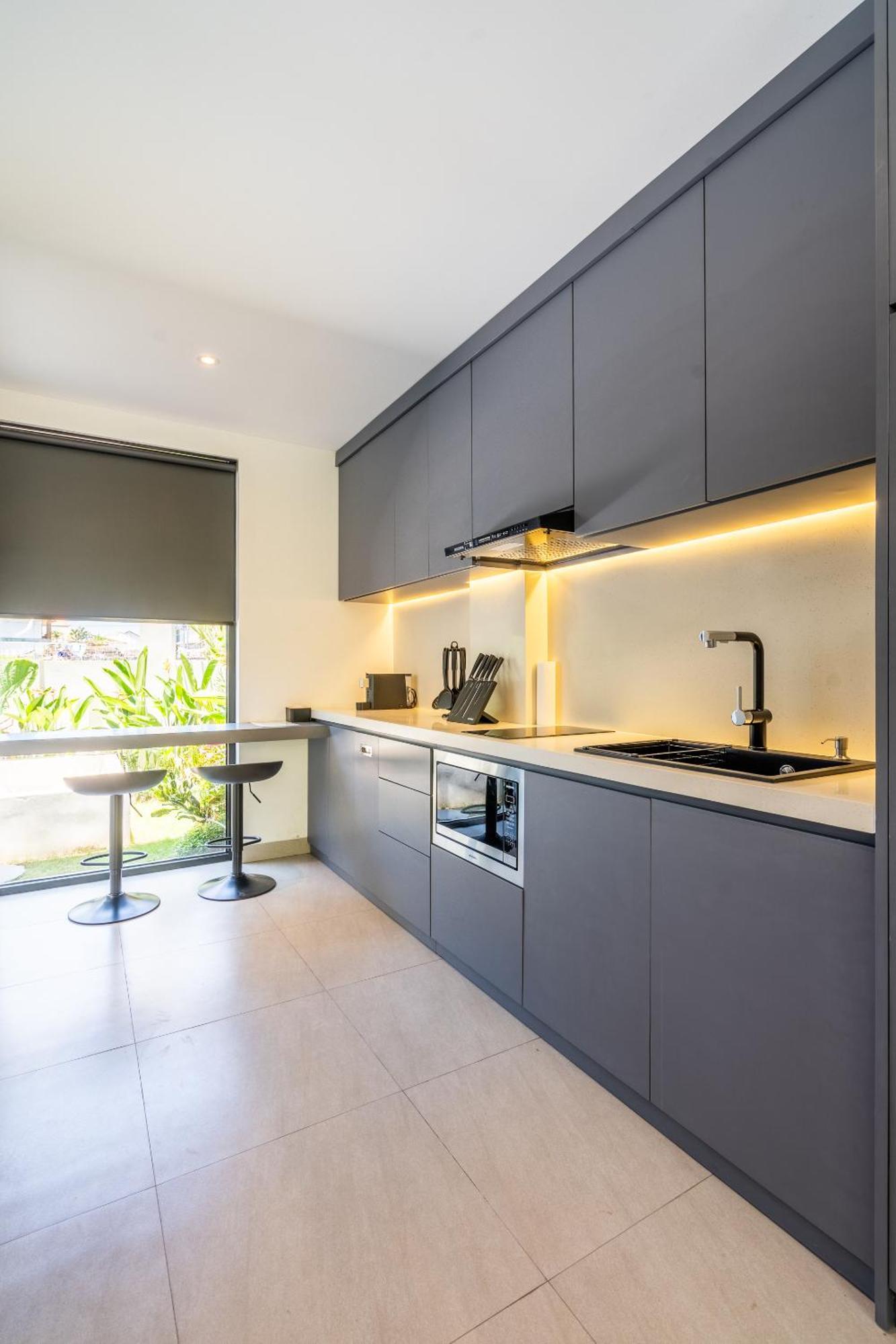 The R Apartments Pererenan 坎古 外观 照片