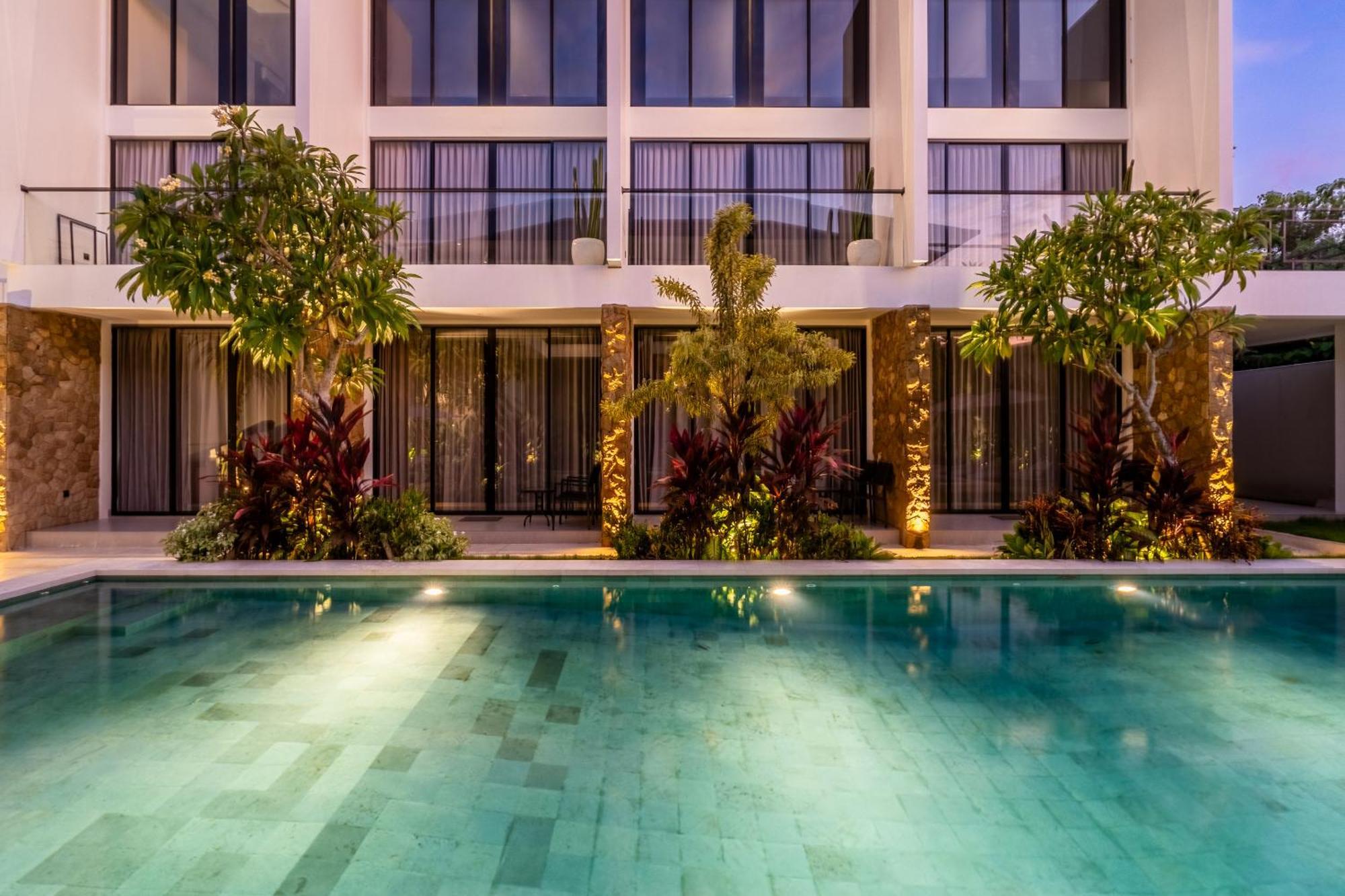 The R Apartments Pererenan 坎古 外观 照片